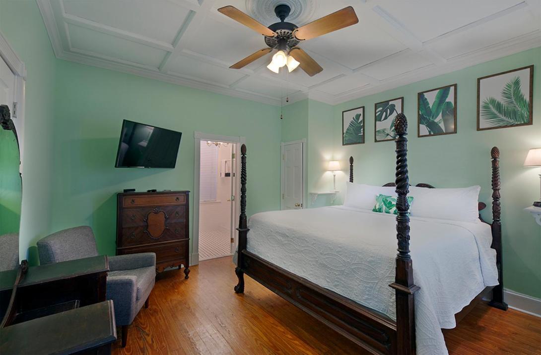 Coco Plum Inn Key West Exterior photo